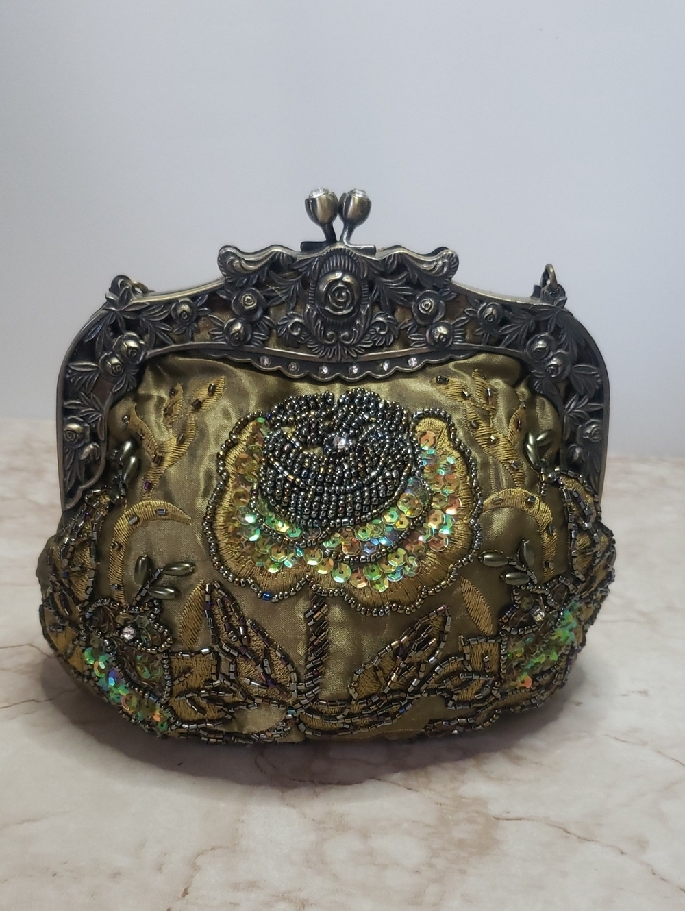 Green Beaded Victorian Style Metal Frame Floral Mini Evening Bag - Picture 2 of 5